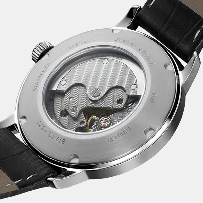Reloj elegante